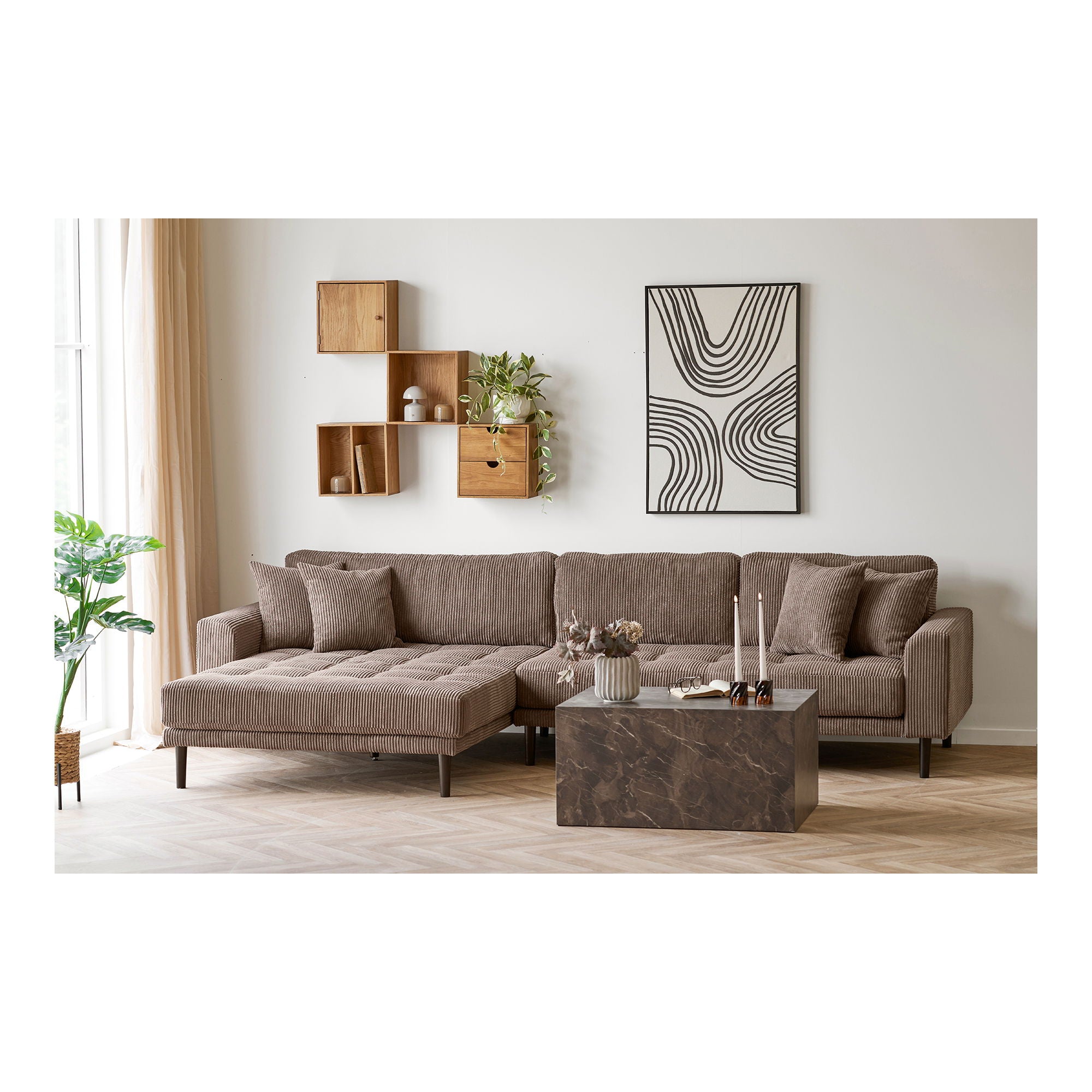 Lido Lounge Sofa - Lounge Sofa, venstrevendt i brun fløjl med fire puder og sorte træben HN1423