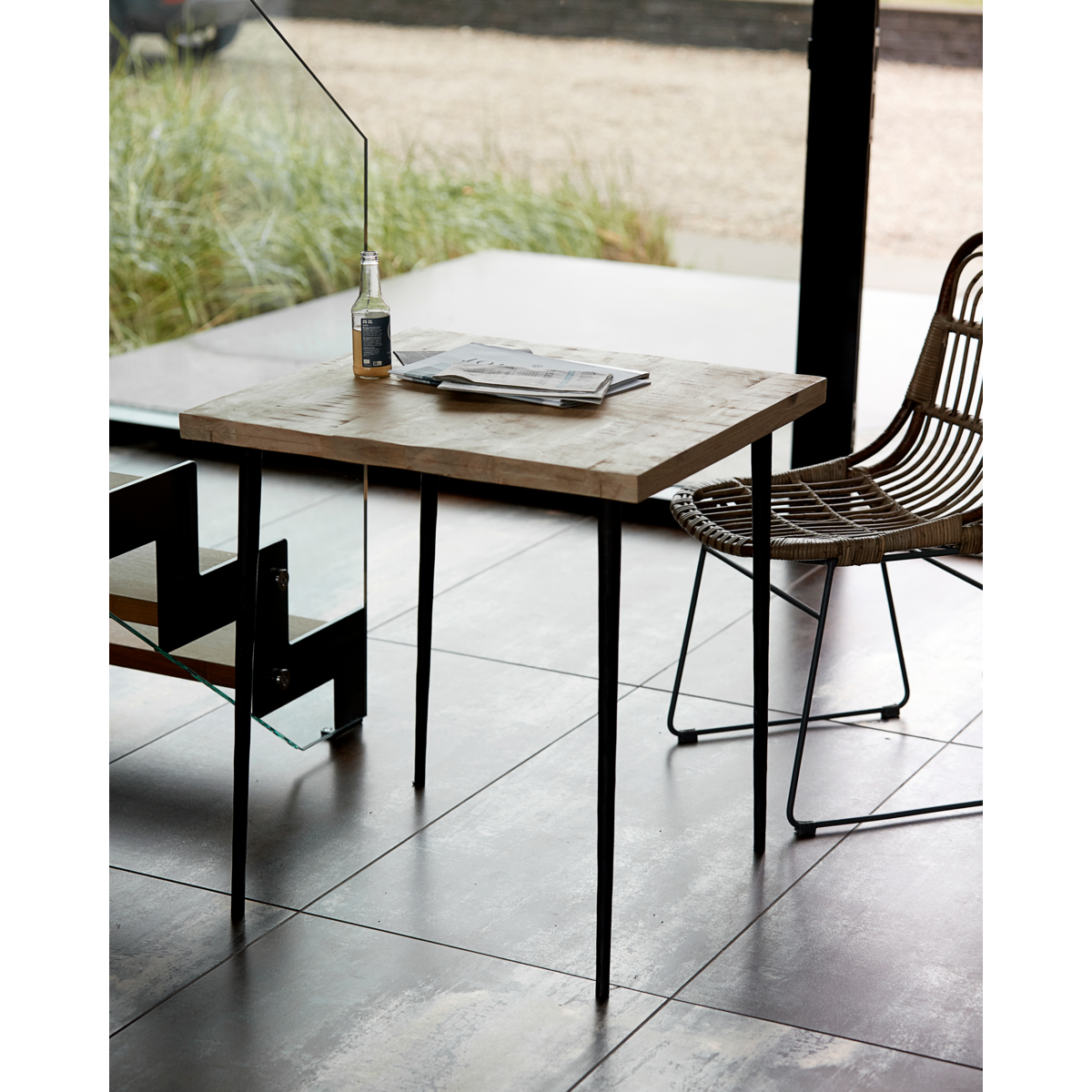 Bord, HDSlated, Jern