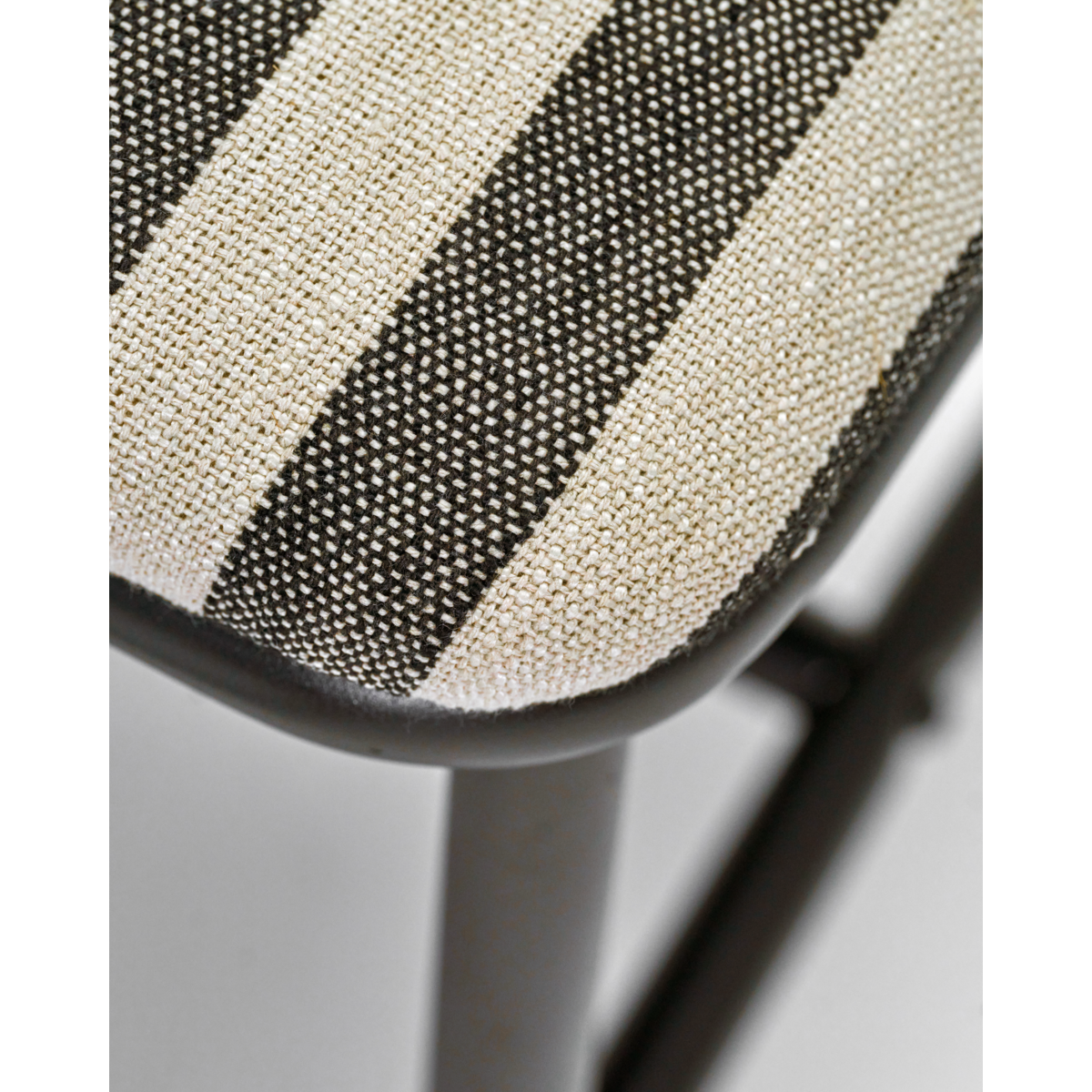 Skammel, HDToda, Sort;Hvid