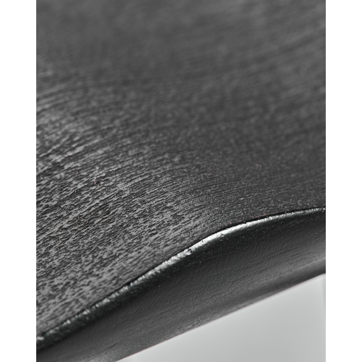 Skammel, HDBar, Sort