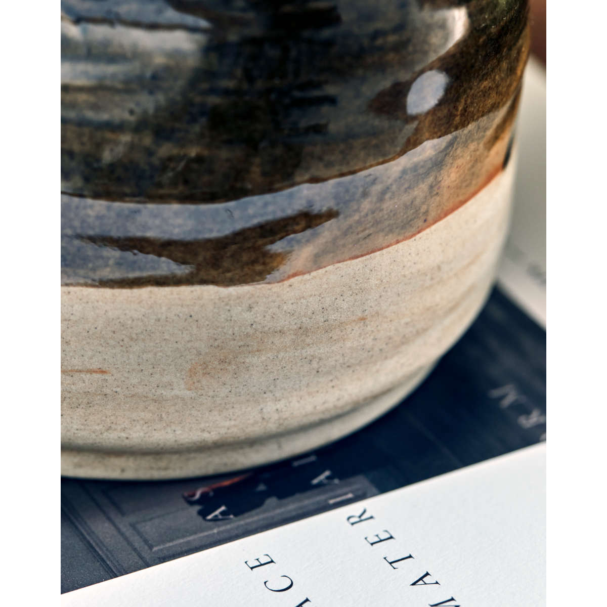 Urtepotte, HDHappy, Sort