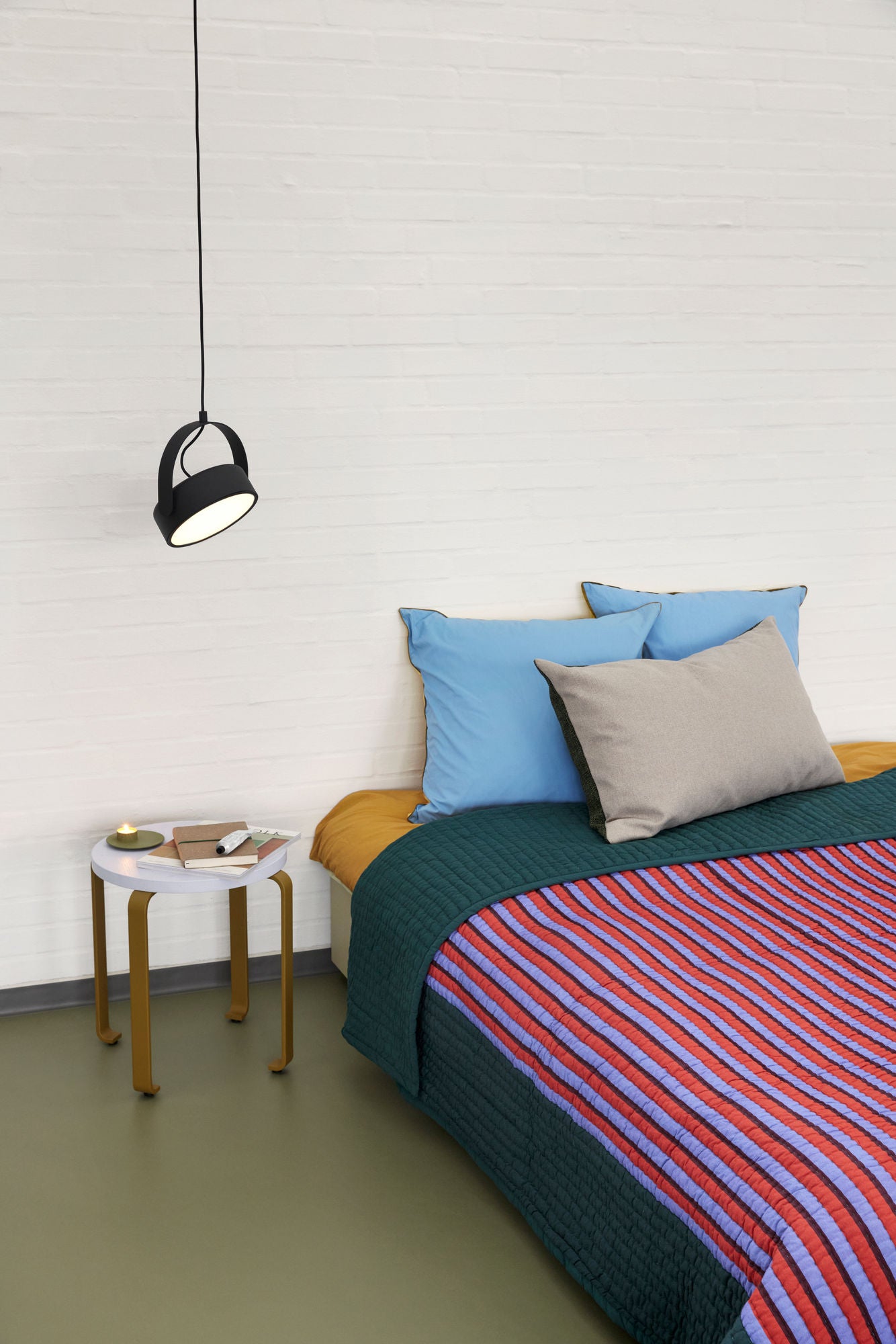 Hübsch Twist Sengetæppe Stribet 260x260 Petrol/ Flerfarvet