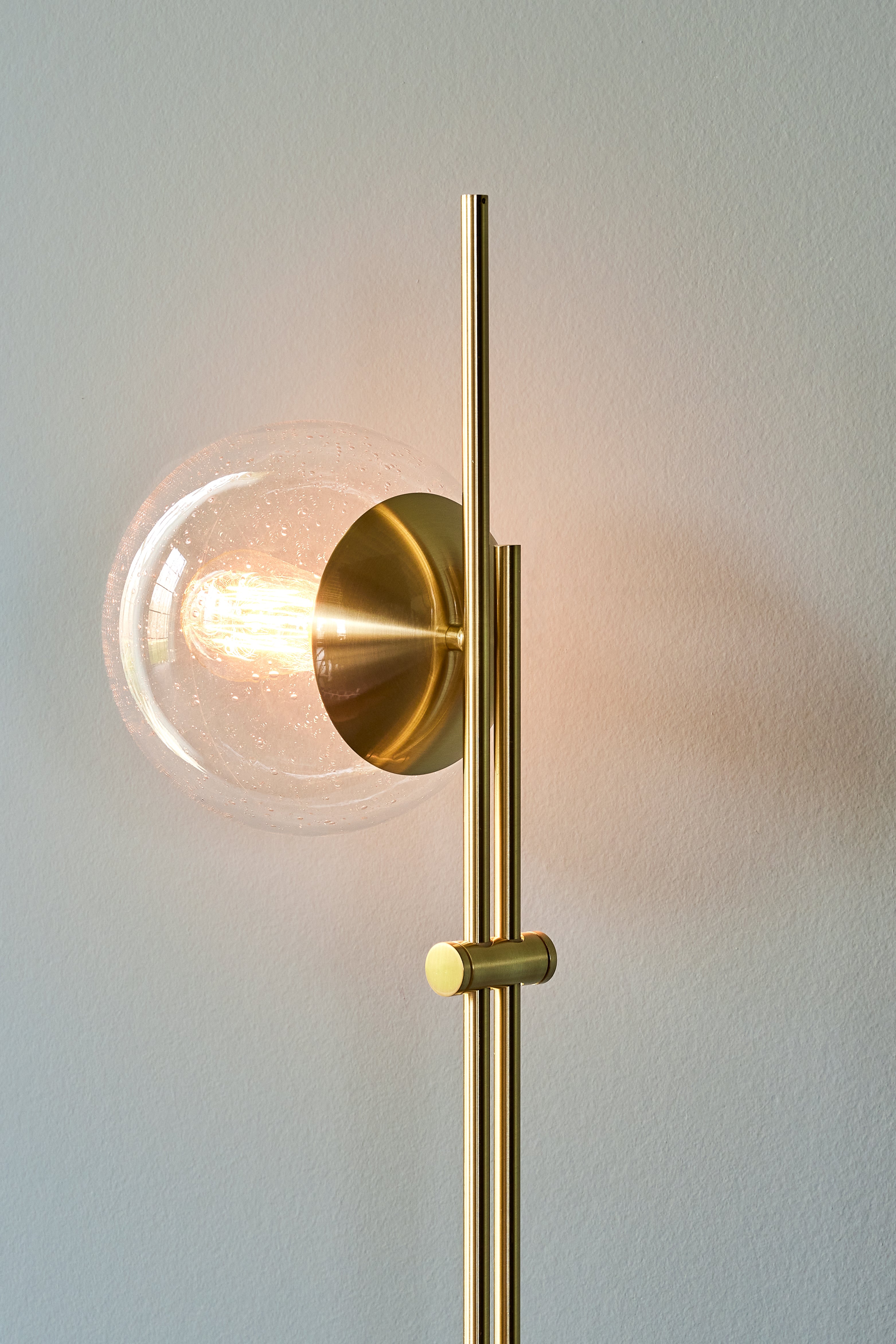 Bubble Gulvlampe Messingfarve - ø20xh147cm, E27
