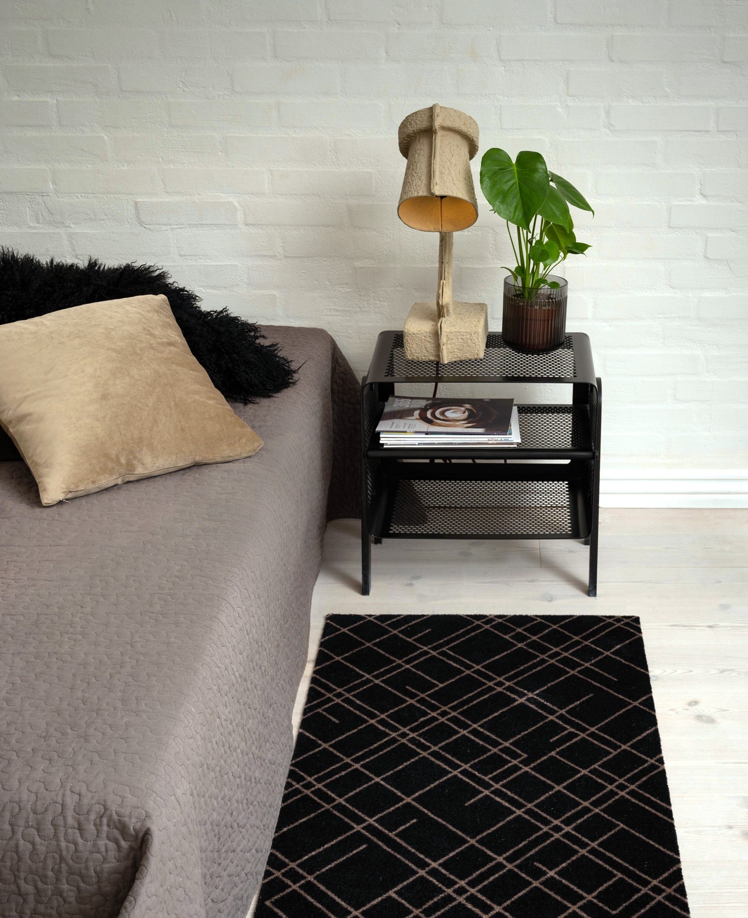 TICA RACK, FLOOR - SMALL/BLACK - Tica Copenhagen - DesignGaragen.dk