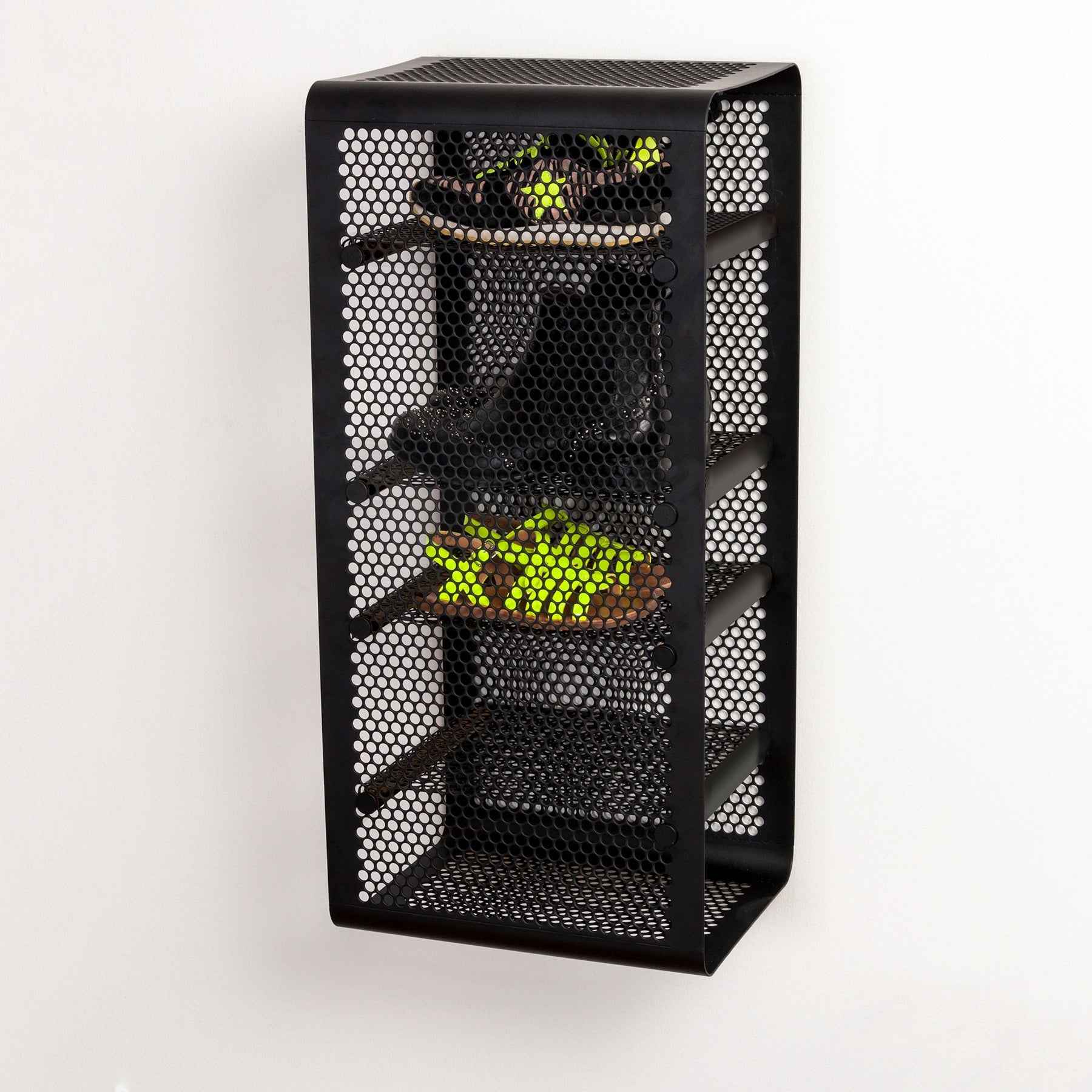 TICA RACK, WALL  - LARGE/BLACK