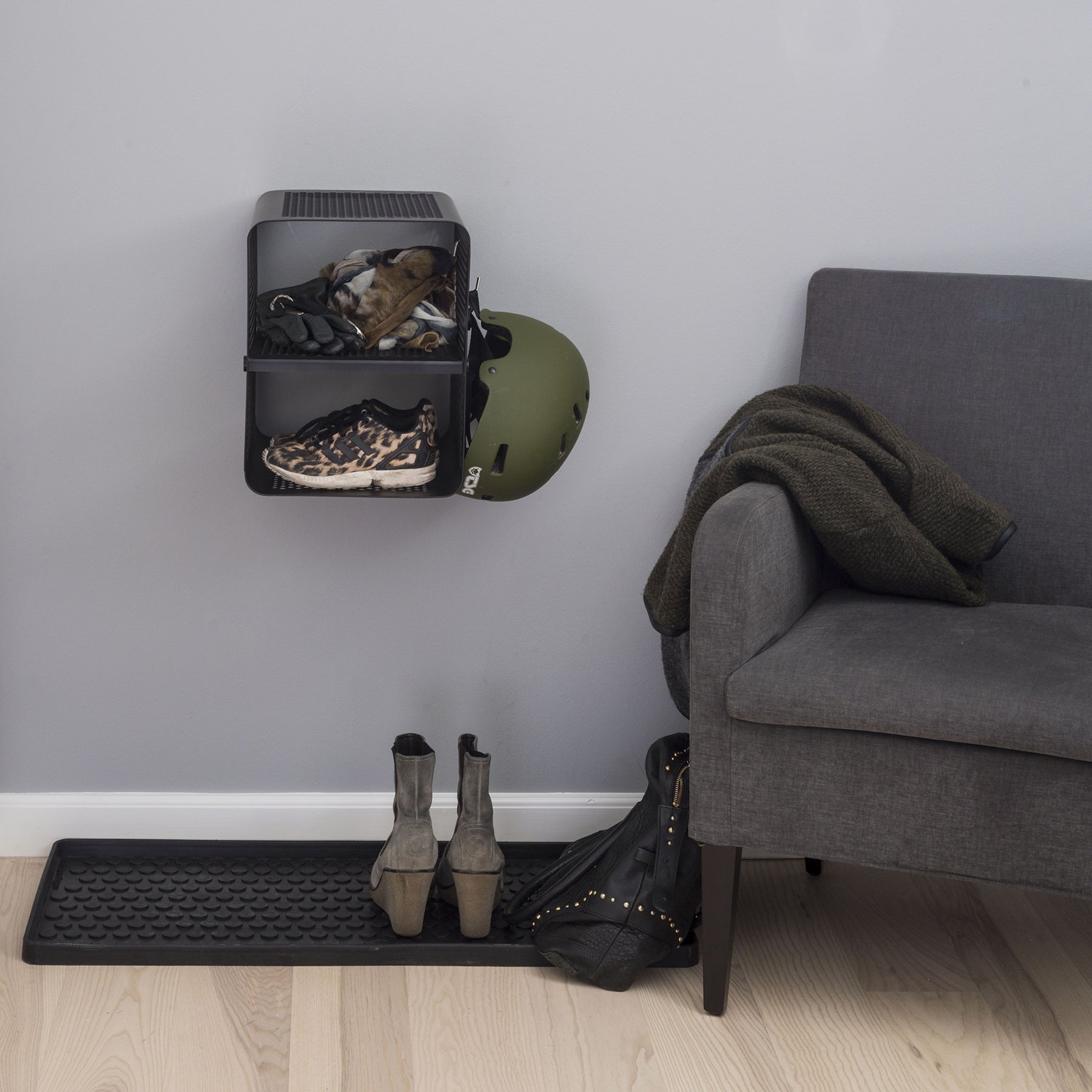 TICA RACK, WALL - SMALL/BLACK - Tica Copenhagen - DesignGaragen.dk