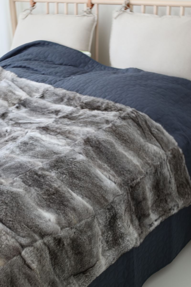 Pelstæppe | Kanin | 120x180 cm