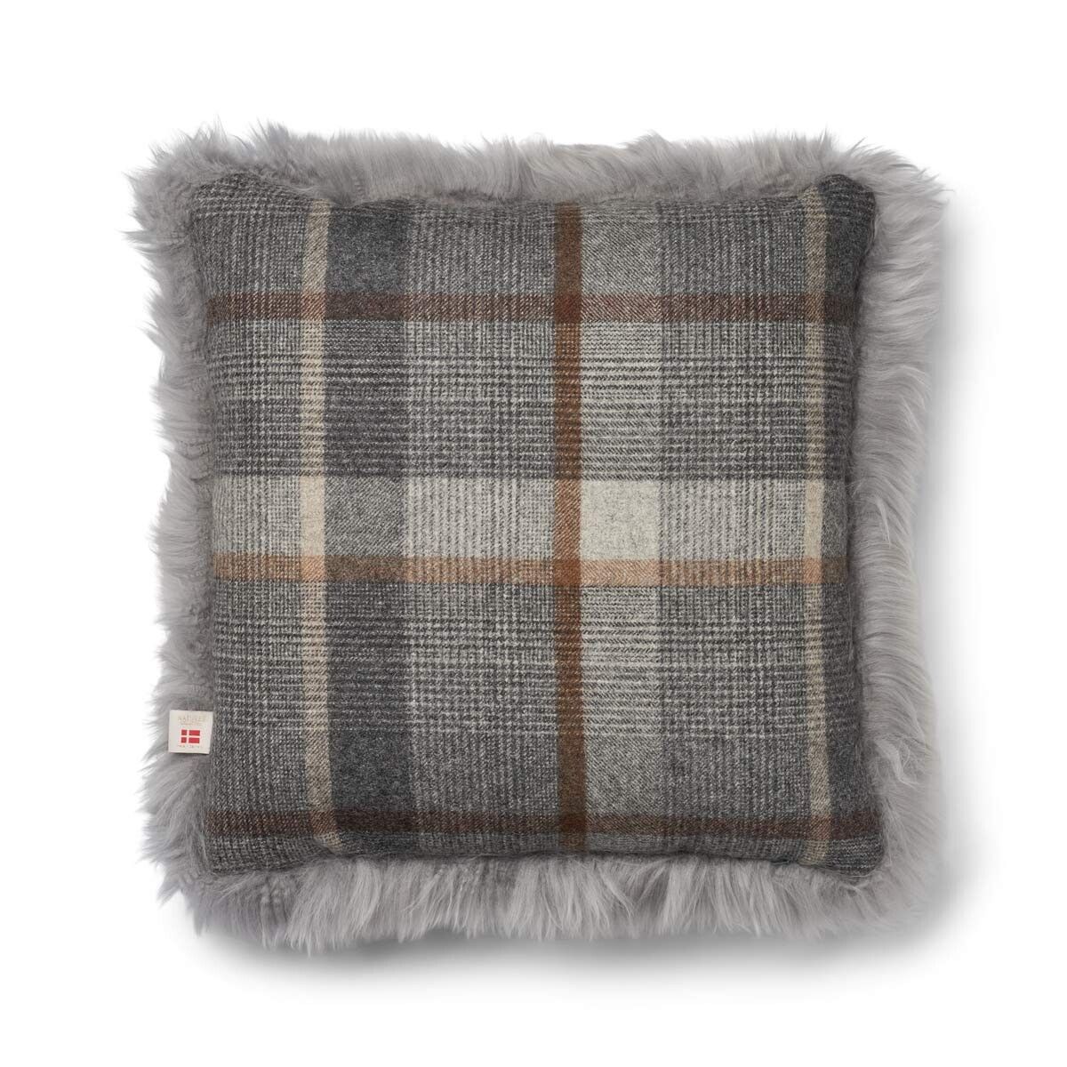 Checked Collection | Uldpude | Langhåret | 52x52 cm