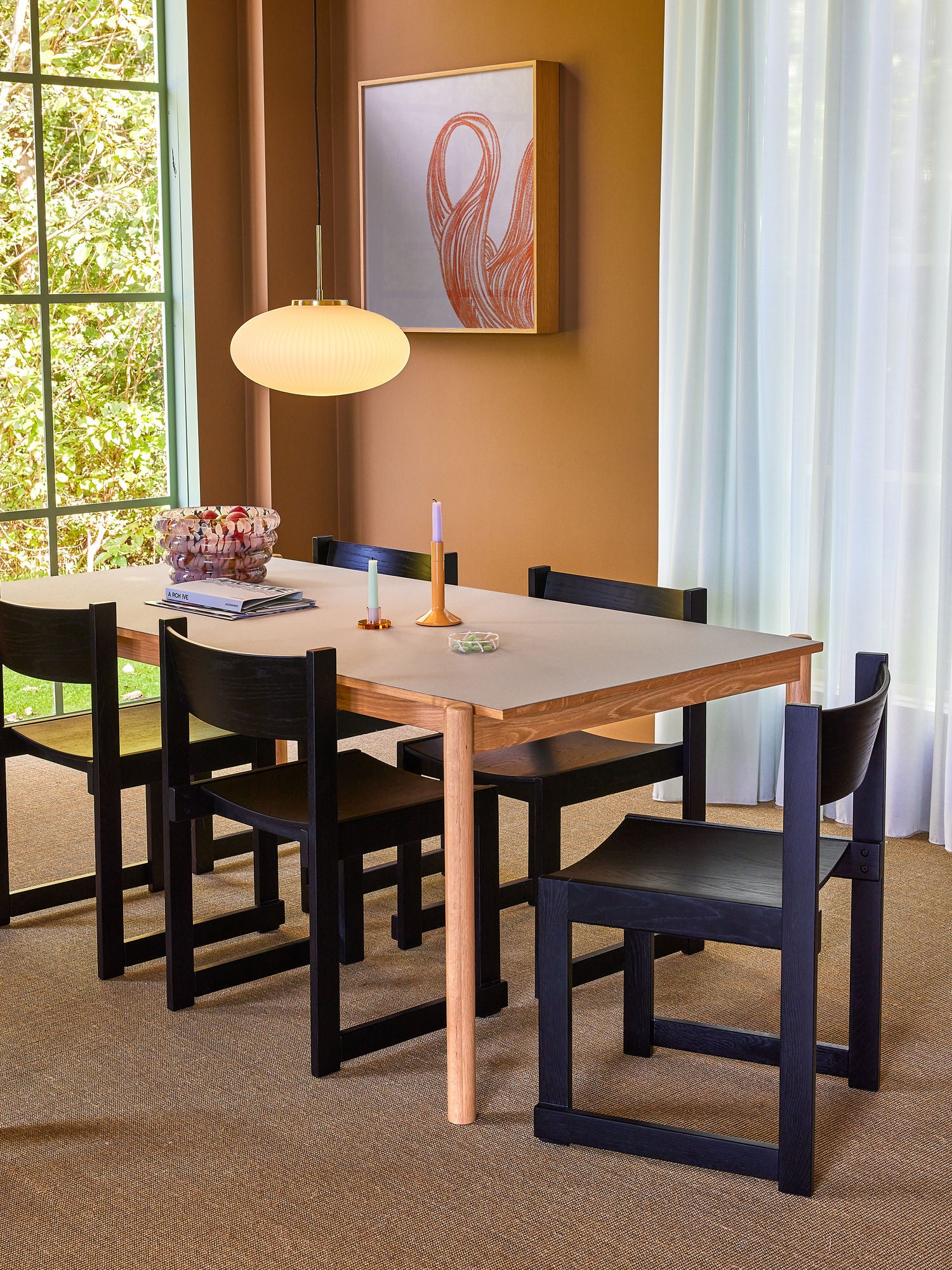 Hübsch Forma Spisestol Sort