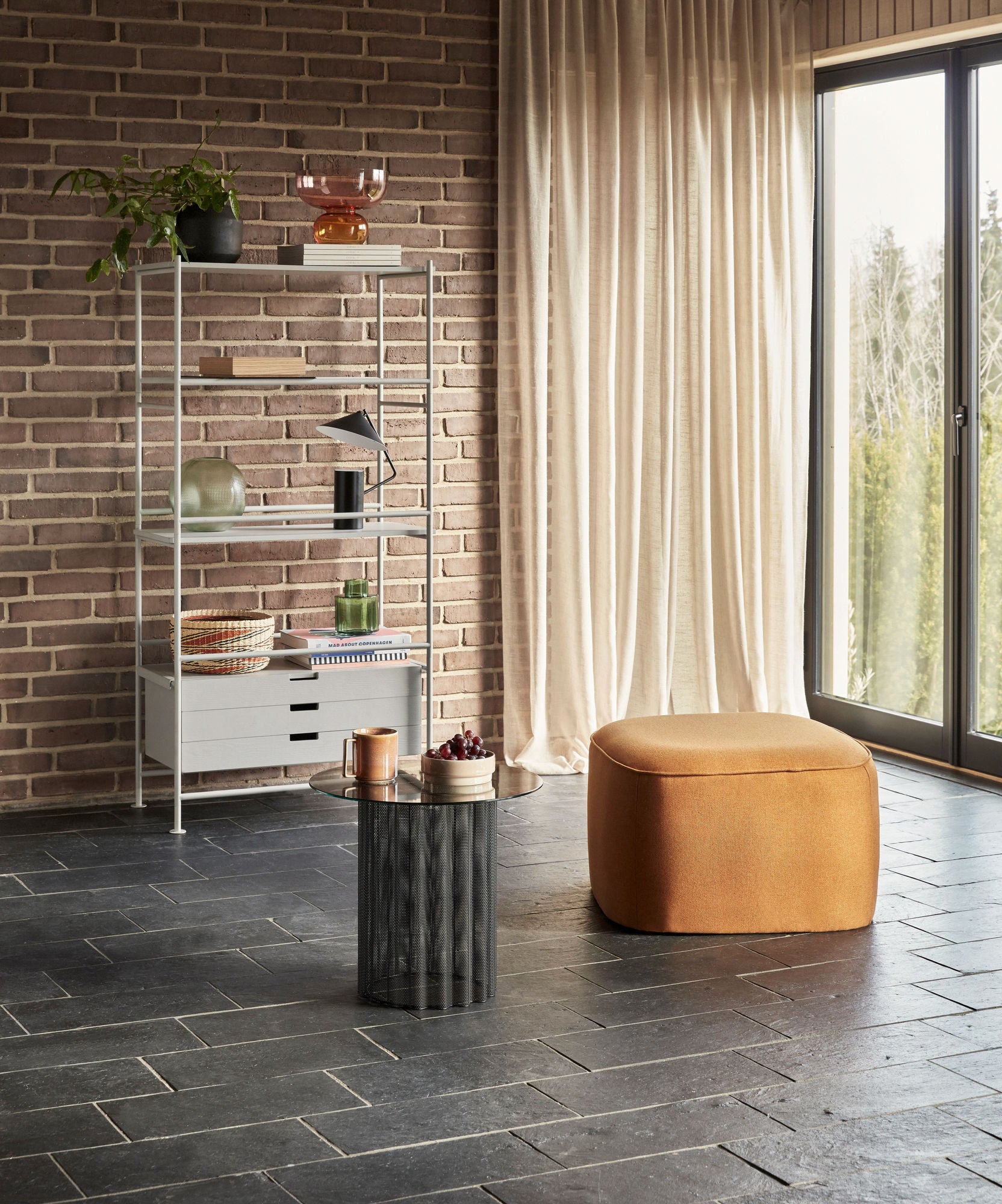 Kumo Reol Lysegrå - 149x39xh145cm