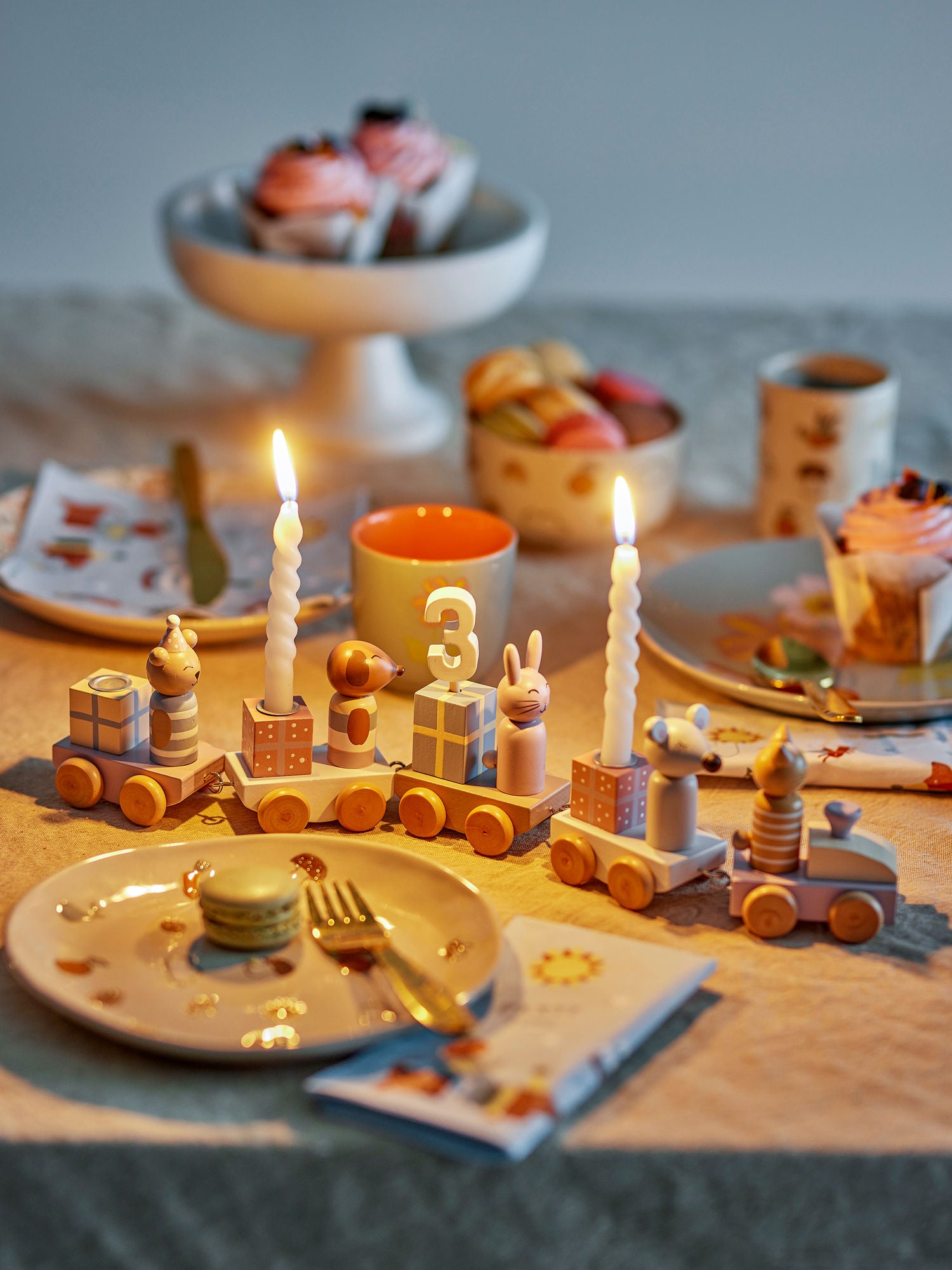 Bloomingville MINI Junaid Fødselsdagsdekoration, Rosa, FSC®100%, MDF