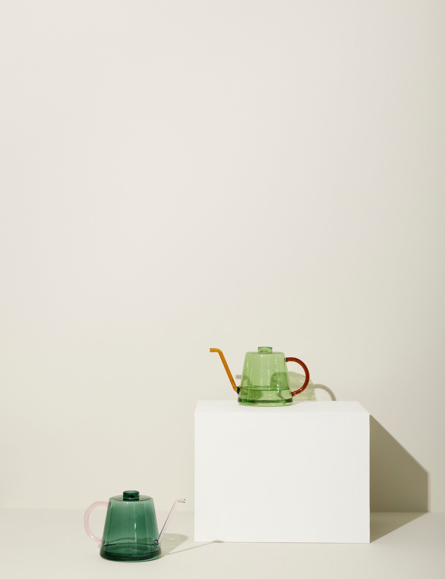 Flora Vandkande Mørkegrøn - 24x14xh14cm