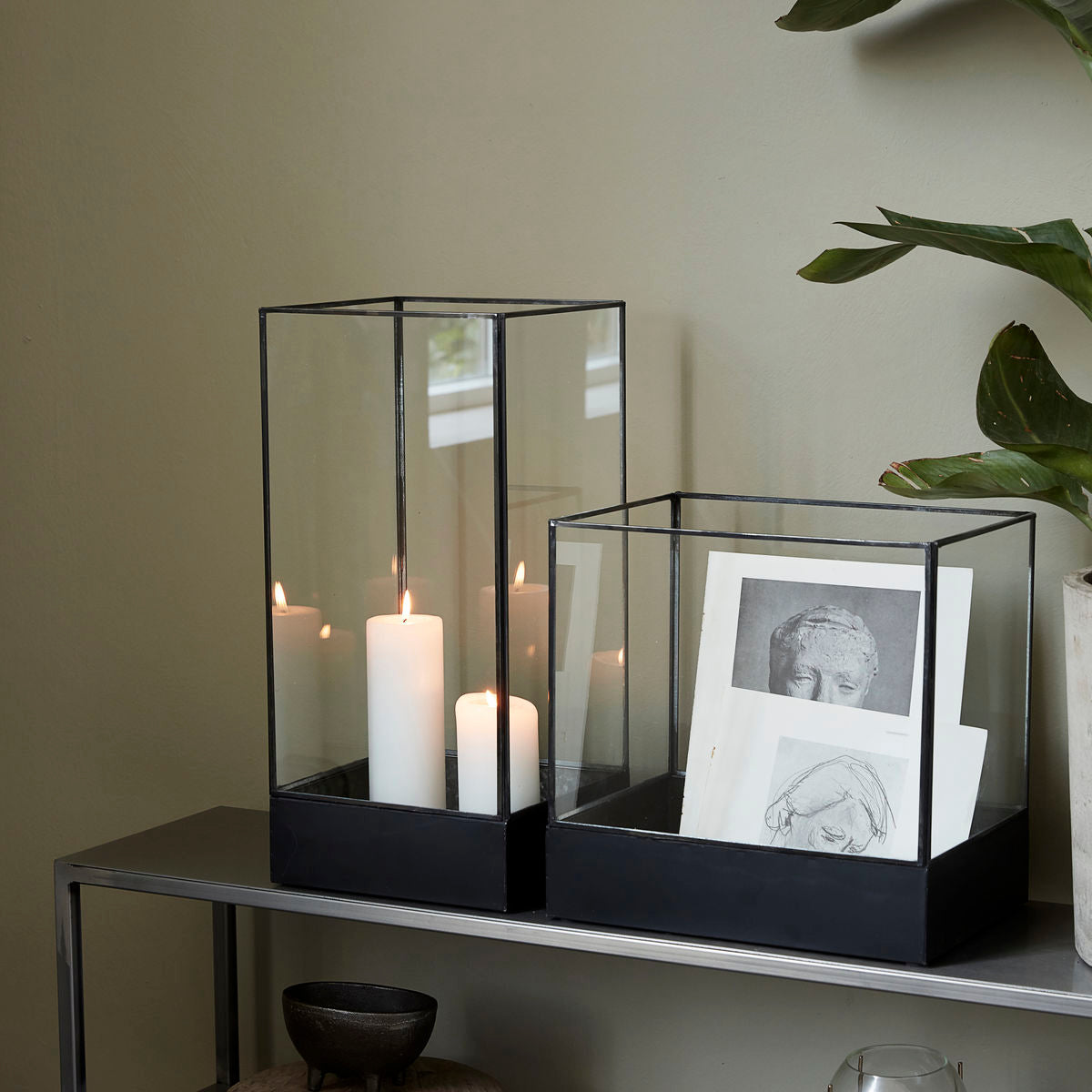 House Doctor - Displayboks, HDPlant, Sort antik