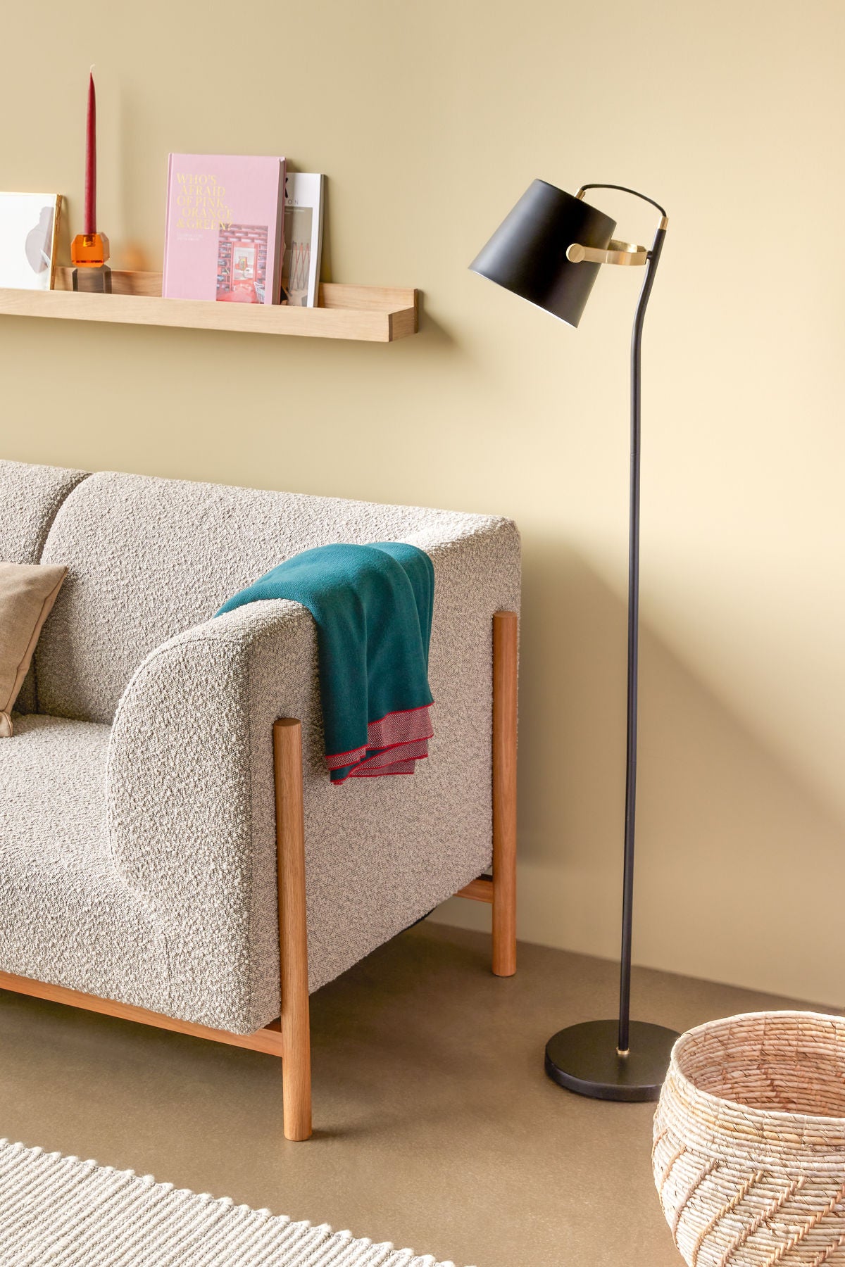 Hübsch Architect Gulvlampe Sort/Messingfarve