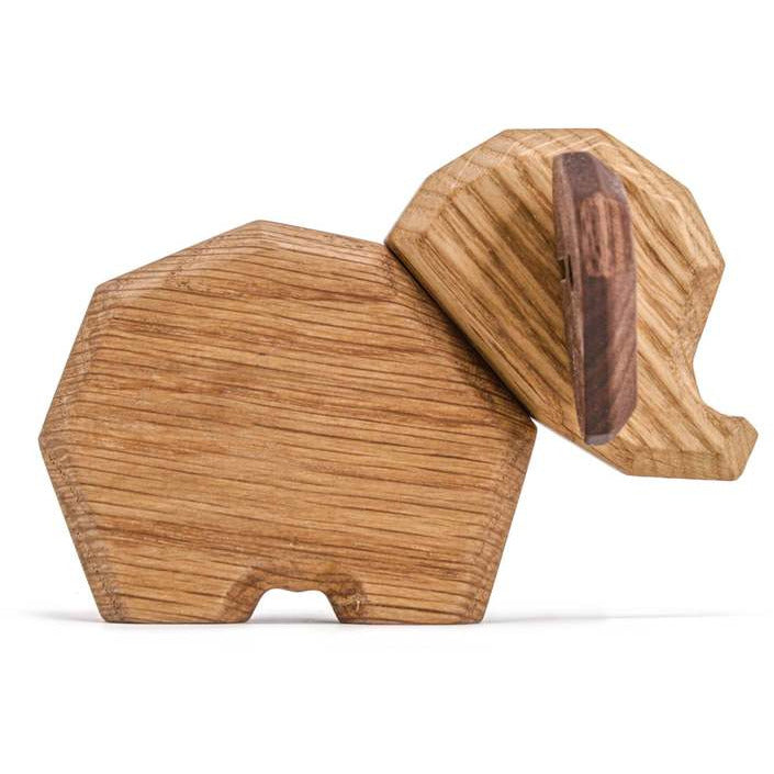 Den Lille Elefant (Egetræ) - FableWood - DesignGaragen.dk