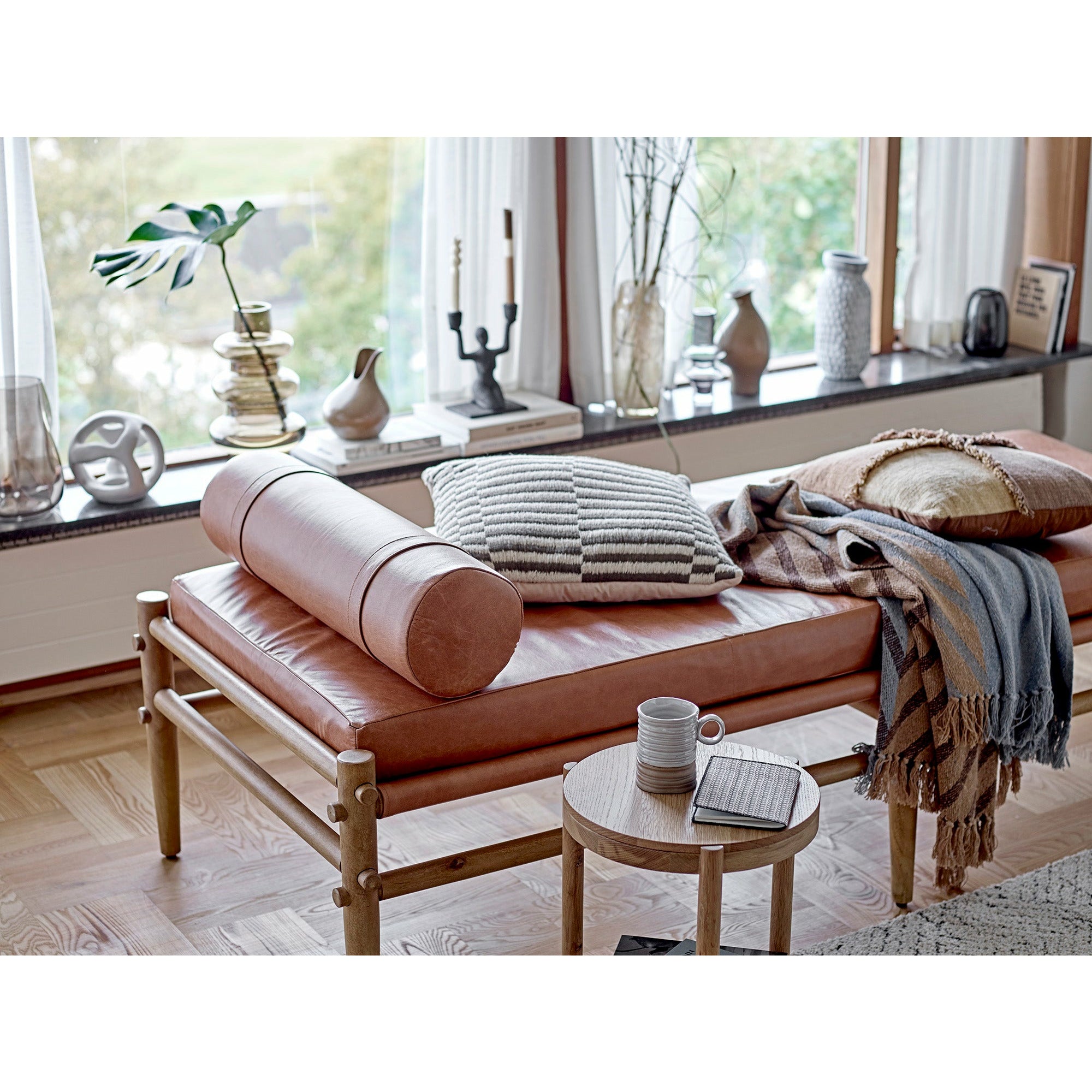 BLOOMINGVILLE Aysia Daybed, Natur, Læder - L200xH56xW80 cm - DesignGaragen.dk.