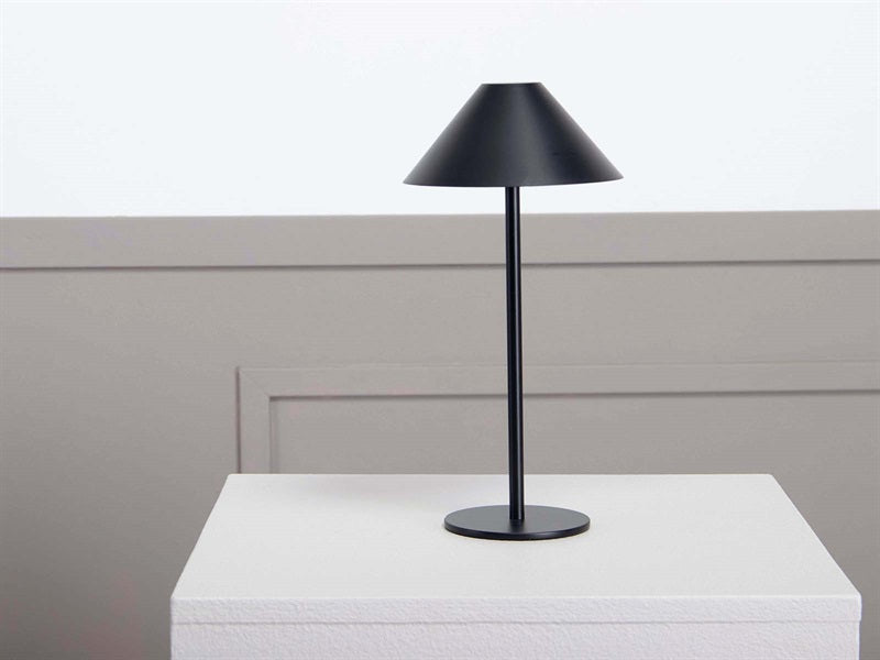 Era lampe, sort