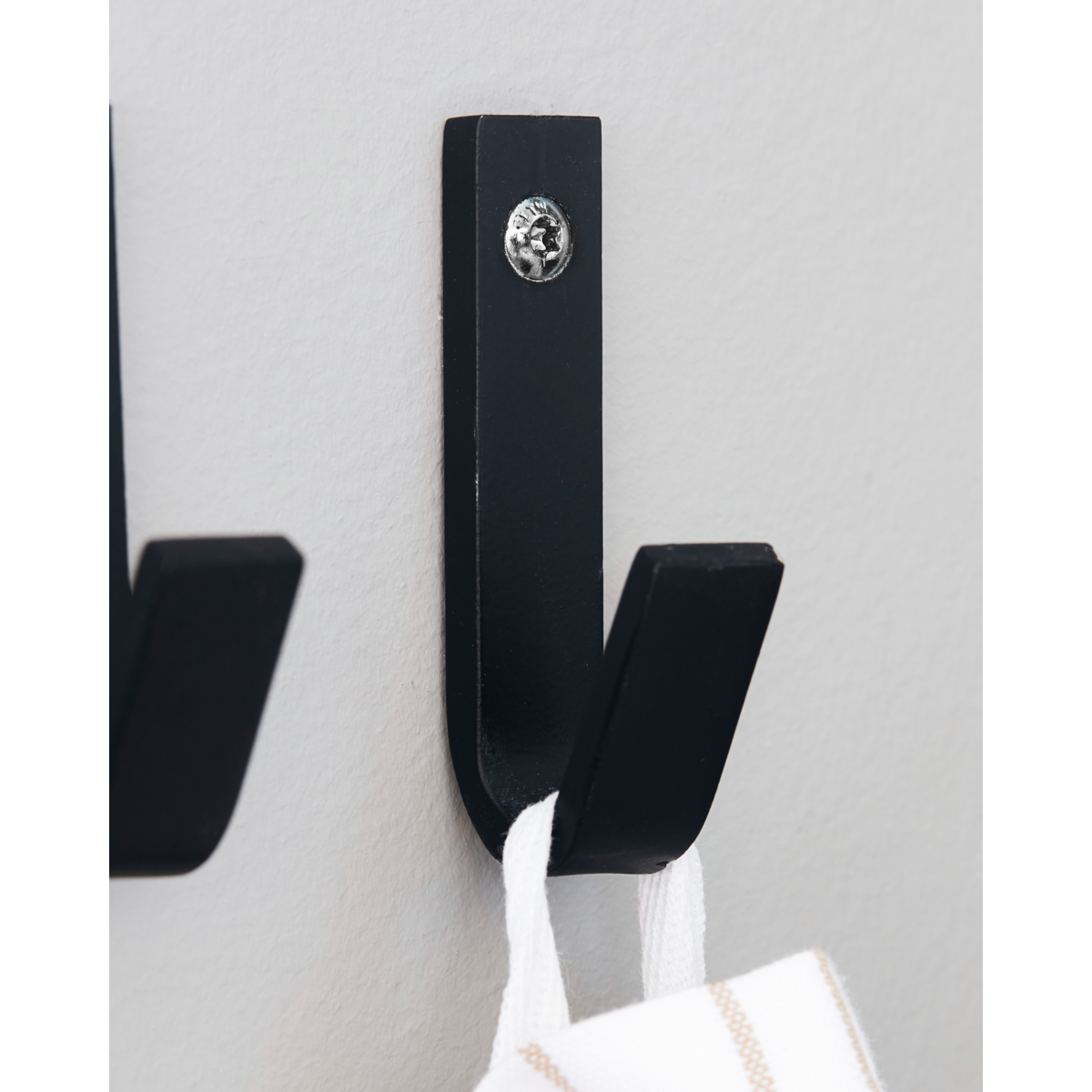Knage, HDBath, Sort b: 1 cm, h: 7 cm