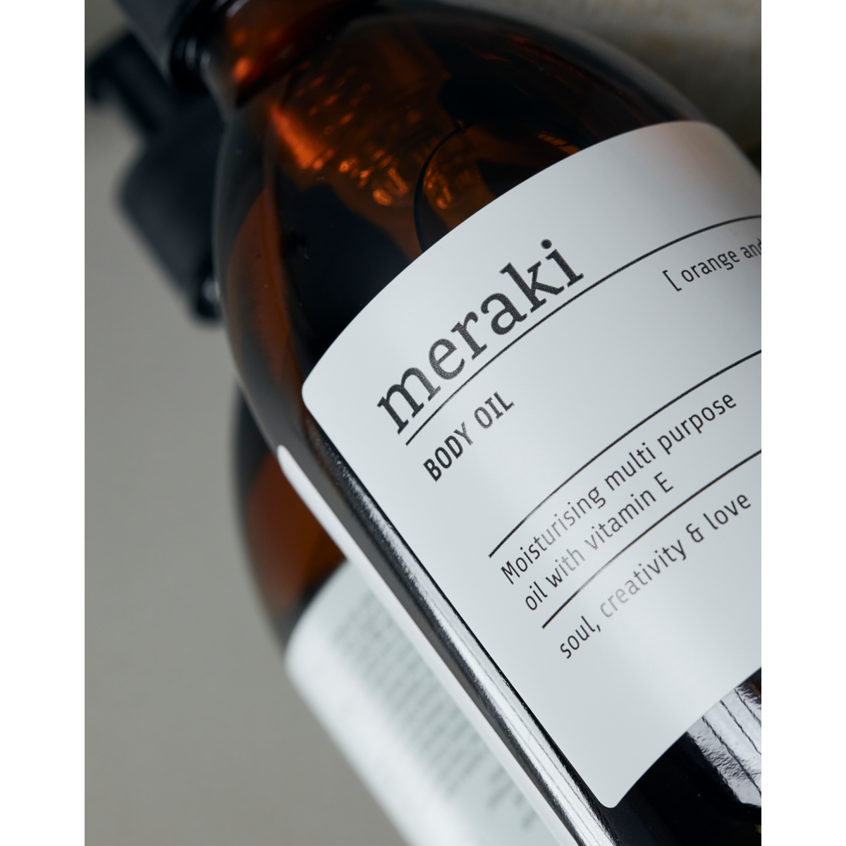 Body oil, Orange &amp; herbs, Brun