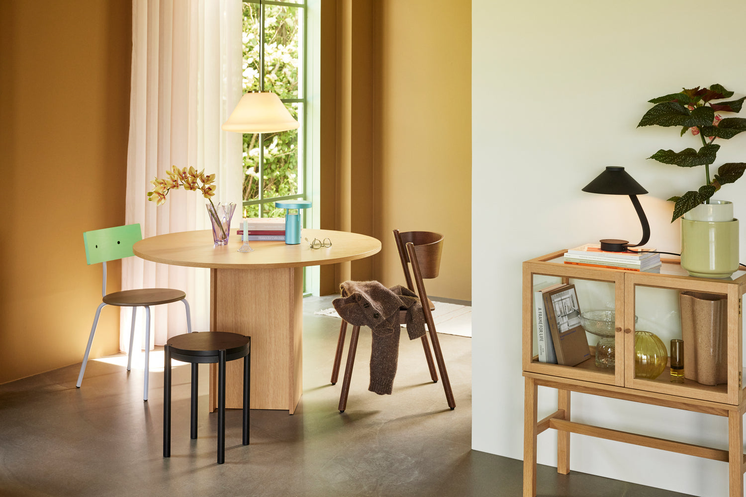 Oblique Spisestol Brun - 55x51xh80cm