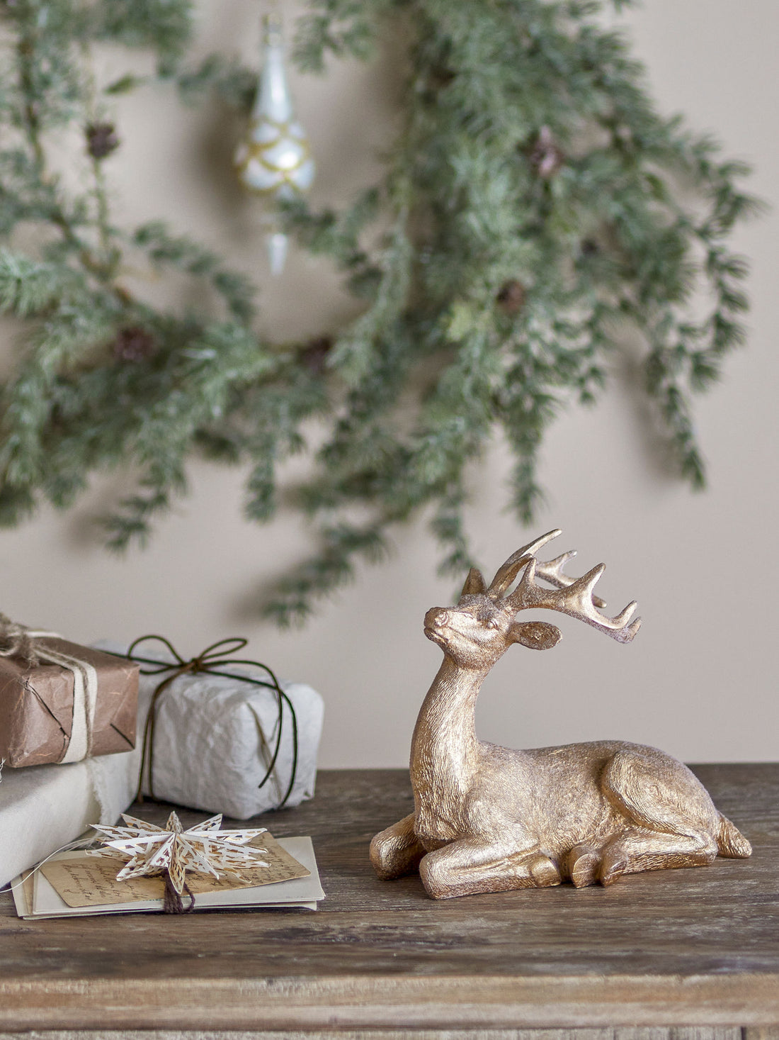 Bloomingville Pranzer Deko, Guld, Polyresin