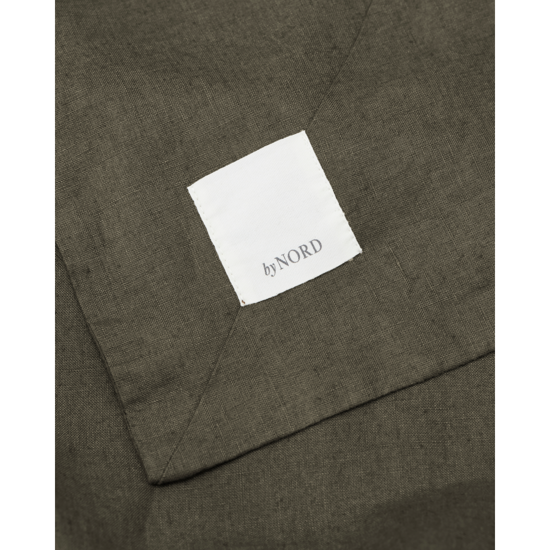 Sengekappe, BNGunhild, Bark