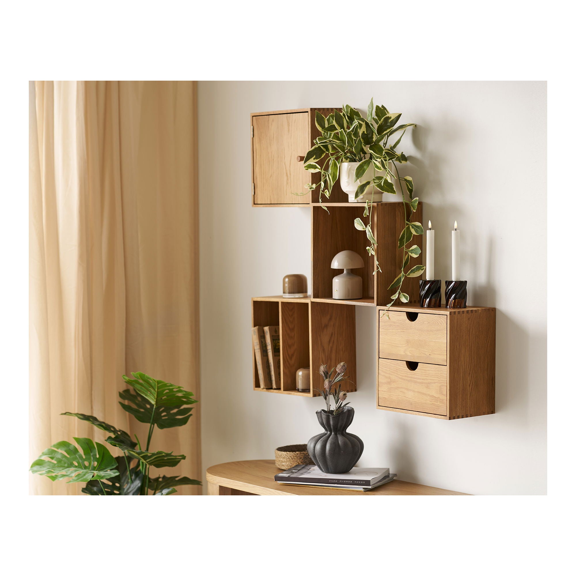 Aulla Bordlampe - Bordlampe, metal/plastik, genopladelig, grå