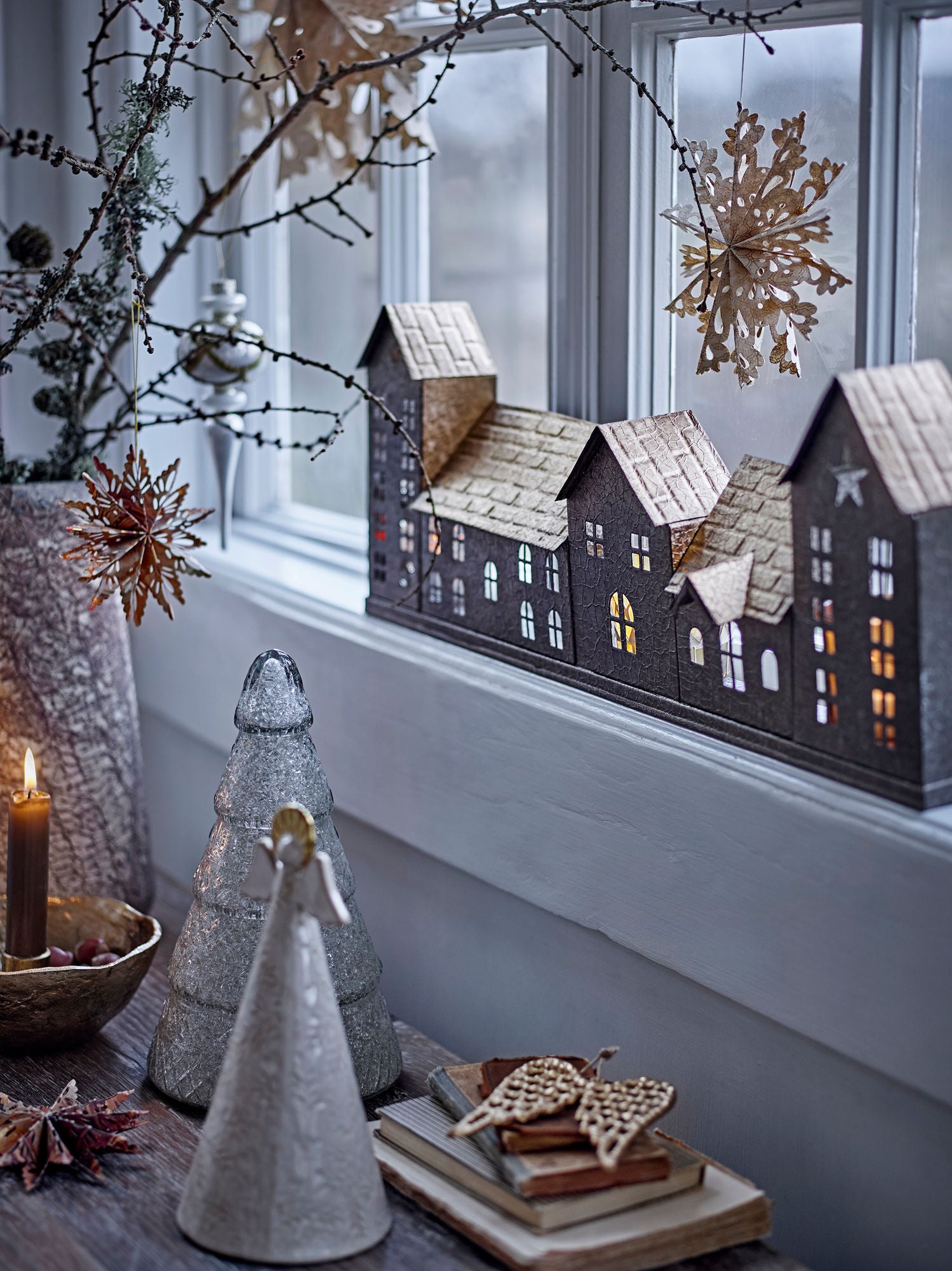 Bloomingville Noeli Fyrfadsstage, Guld, Metal