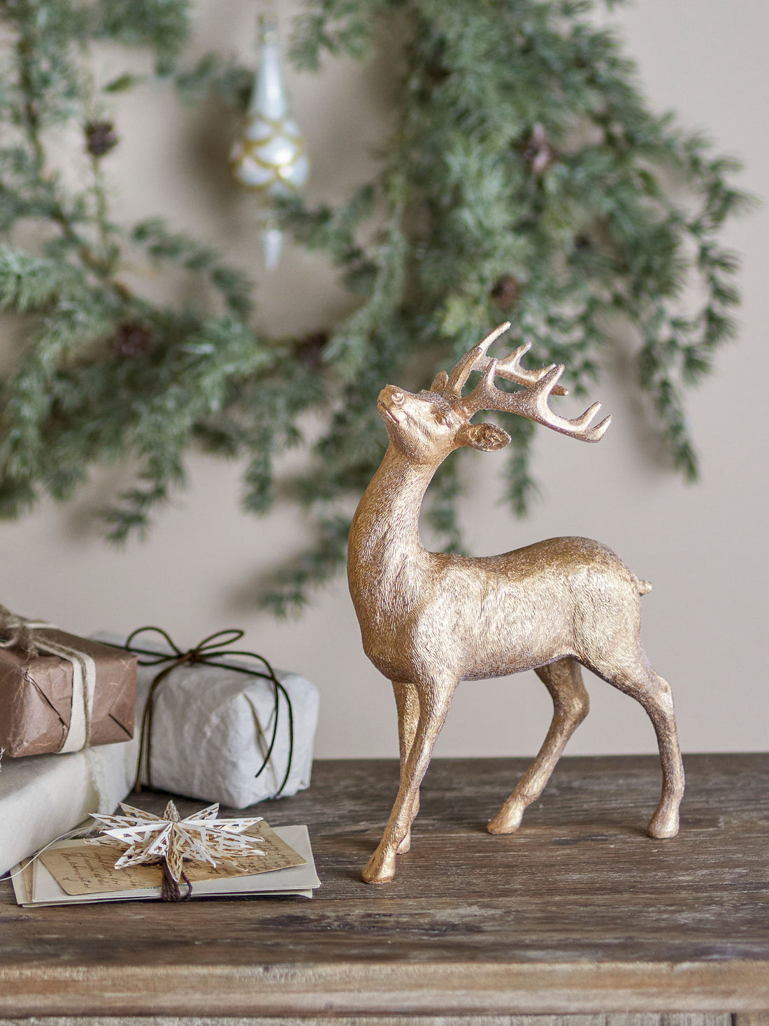 Bloomingville Pranzer Deko, Guld, Polyresin