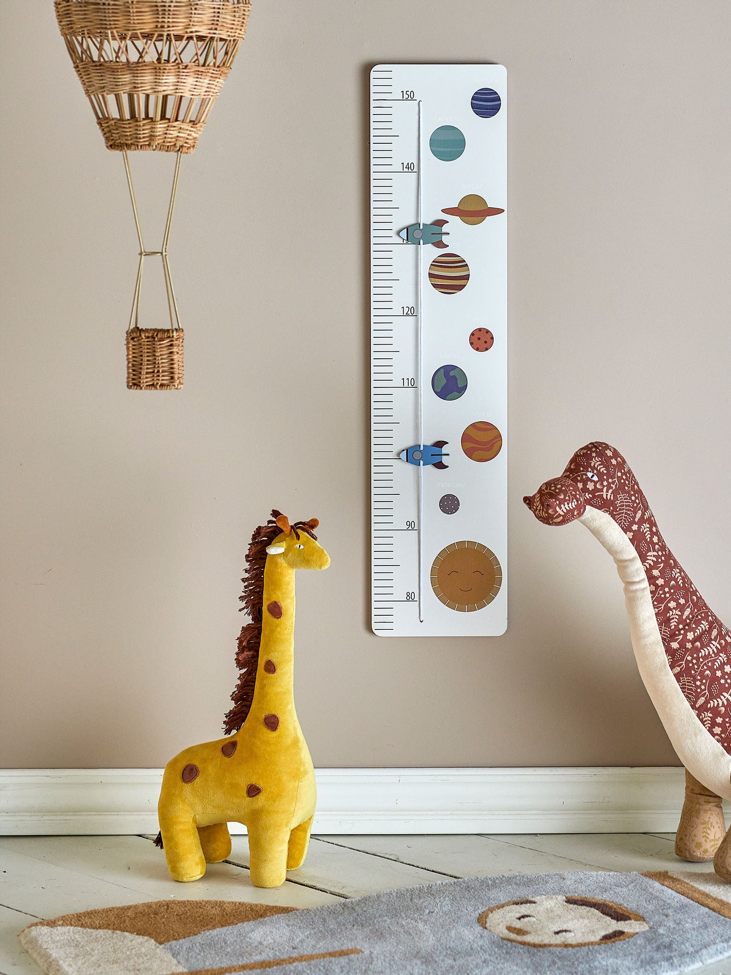 Bloomingville MINI Space Højdemåler, Grå, FSC®100%, MDF