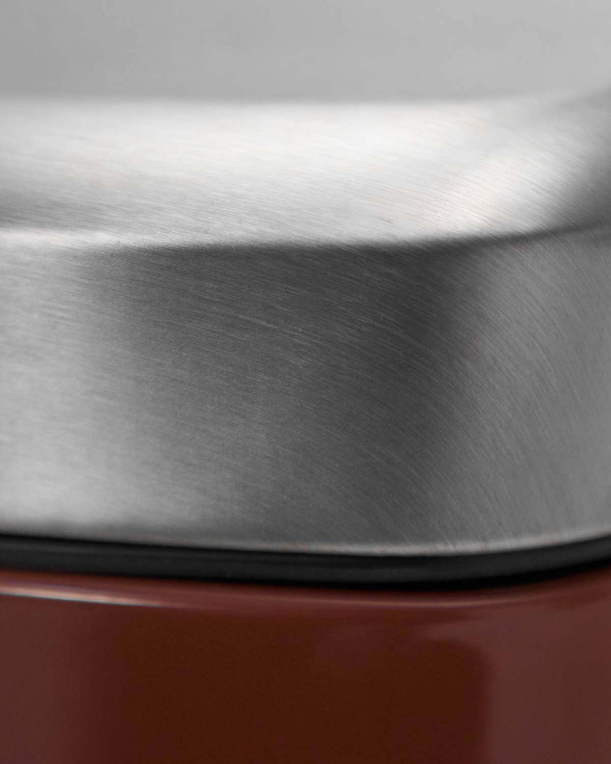 Skraldespand, HDSort, Brun