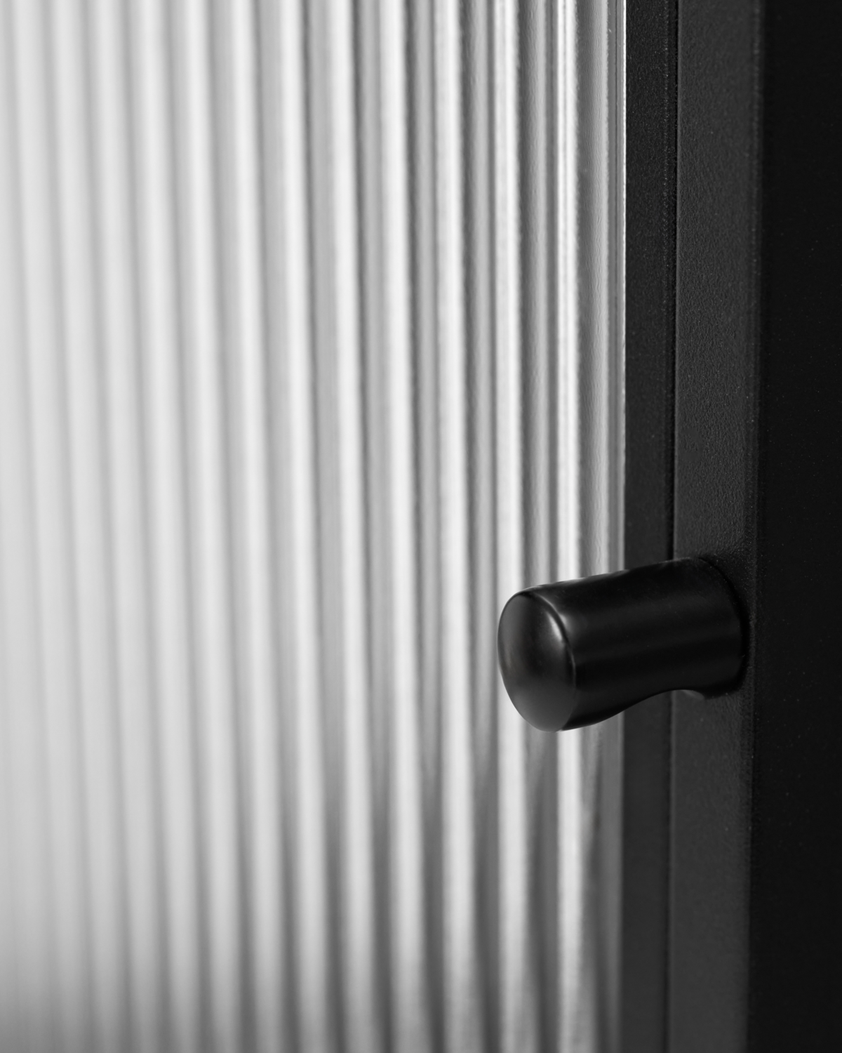 Vitrineskab, HDCabin, Sort