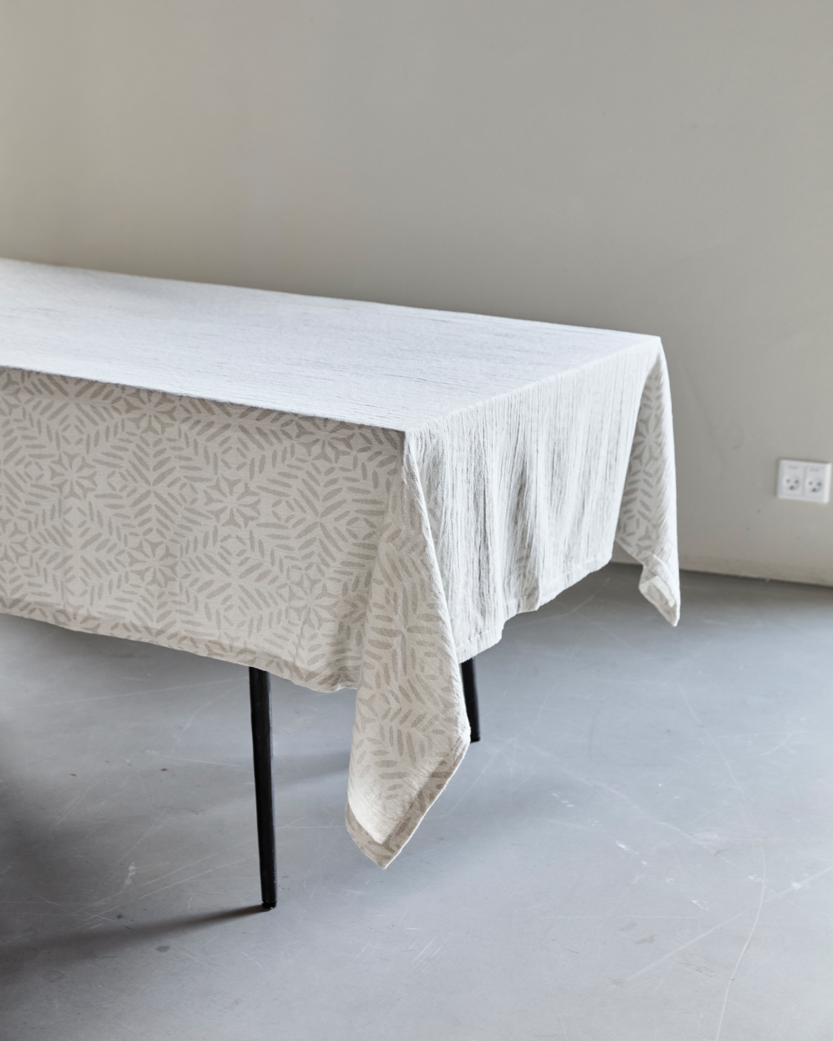 Dug, HDClip, Hvid;Grå