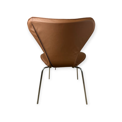Helbetræk til Arne Jacobsen 3107 stol i cognac læder