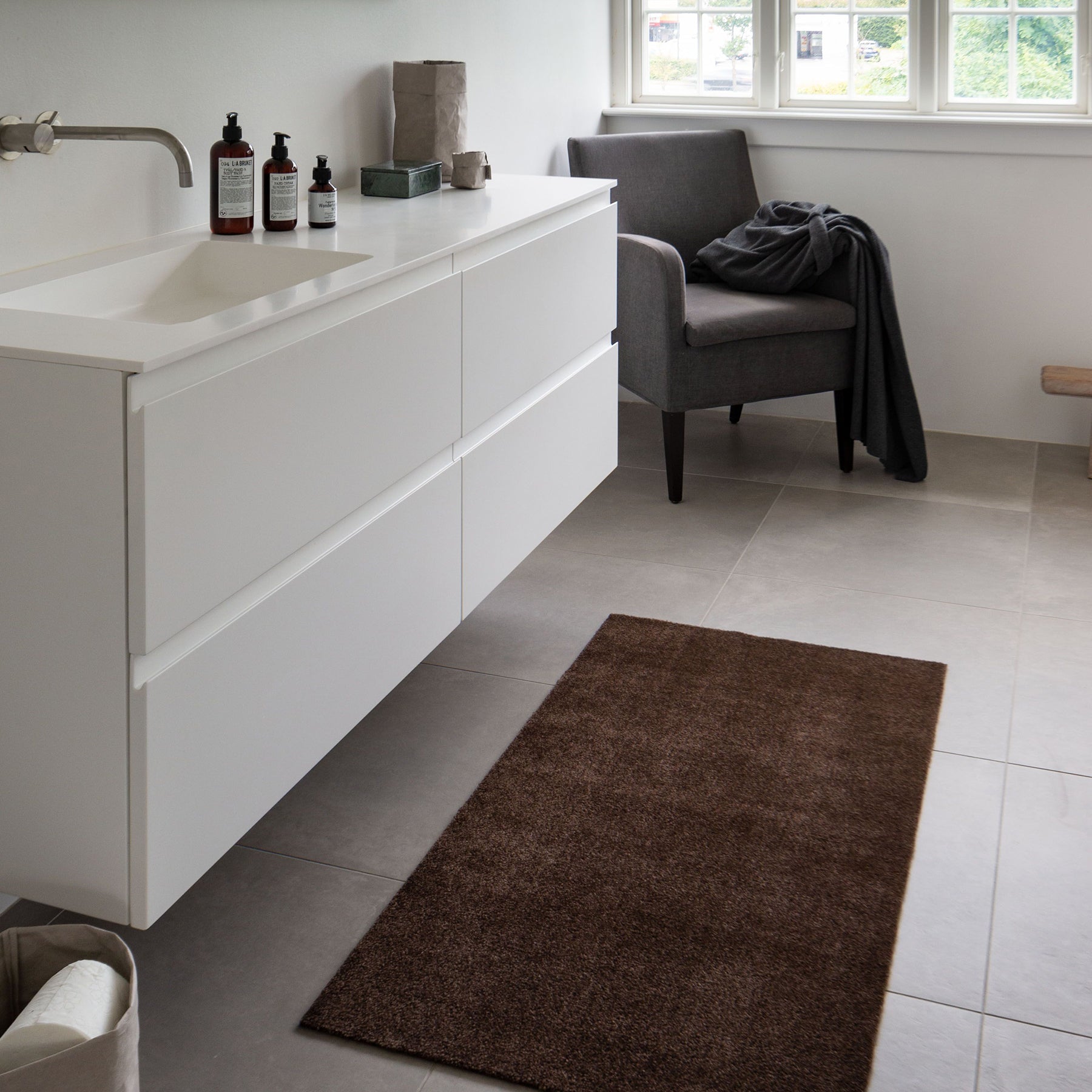 TÆPPE/MÅTTE 67 x 200 cm - UNI COLOR/BROWN - Tica Copenhagen - DesignGaragen.dk