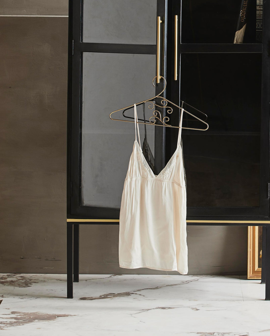 PAG tøjbøjle - h21 cm - guld finish