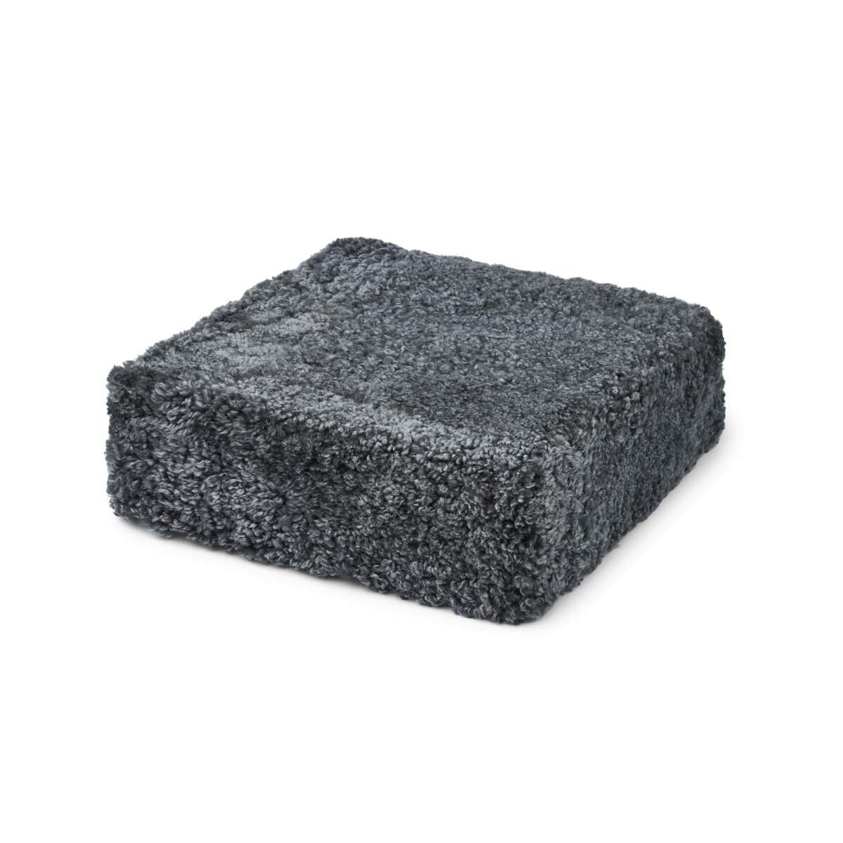 Puf | Lammeskind | Korthåret | New Zealand | 40x40x13 cm