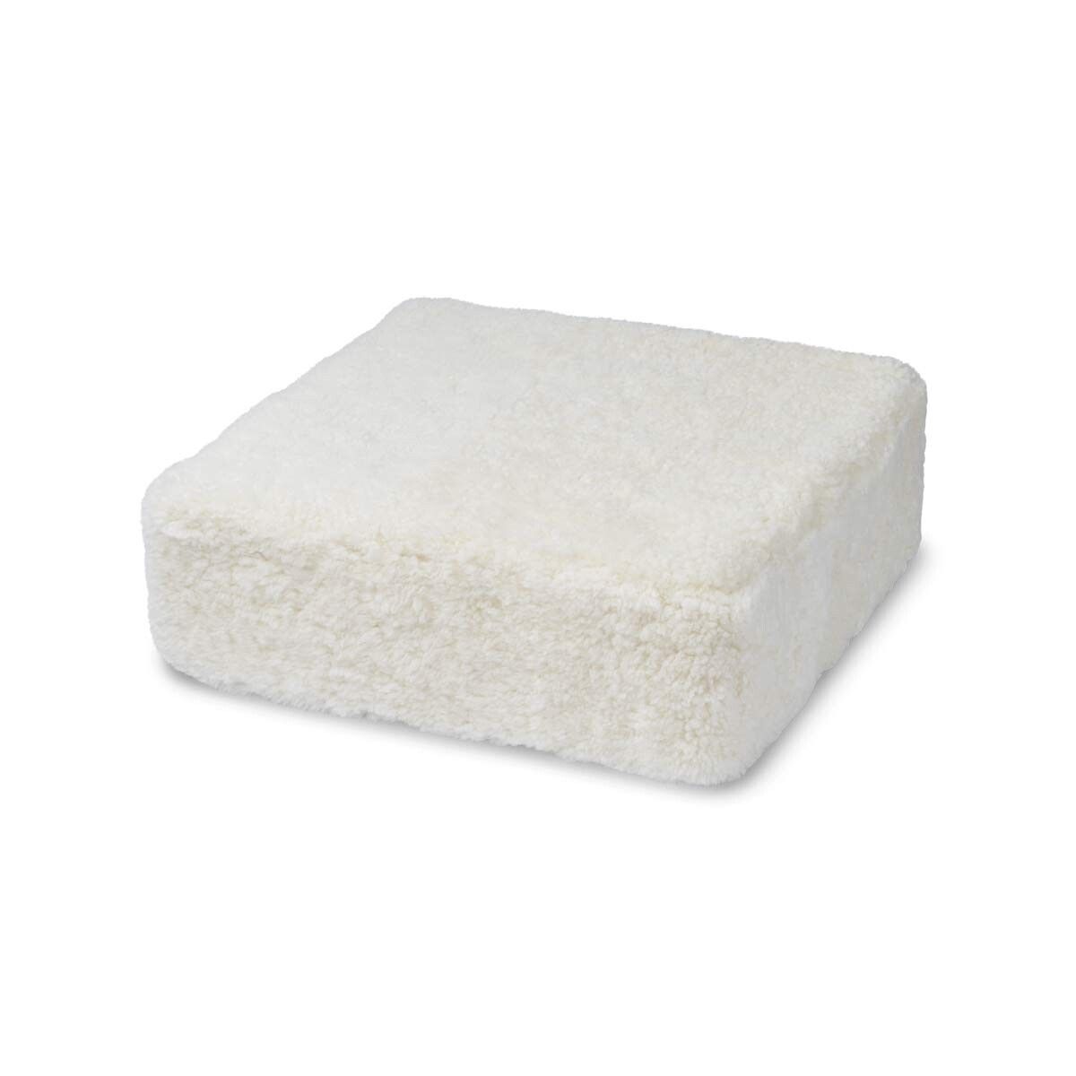 Puf | Lammeskind | Korthåret | New Zealand | 40x40x13 cm