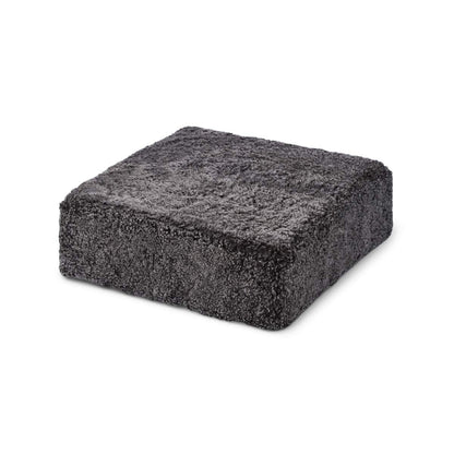 Puf | Lammeskind | Korthåret | New Zealand | 40x40x13 cm