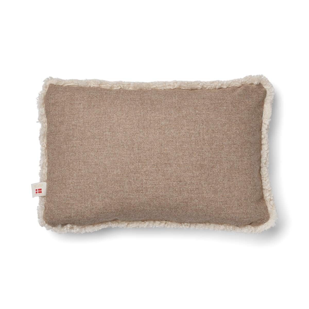 Classic Collection | Pude | Korthåret | 34x52 cm