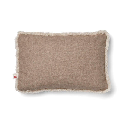 Classic Collection | Pude | Korthåret | 34x52 cm