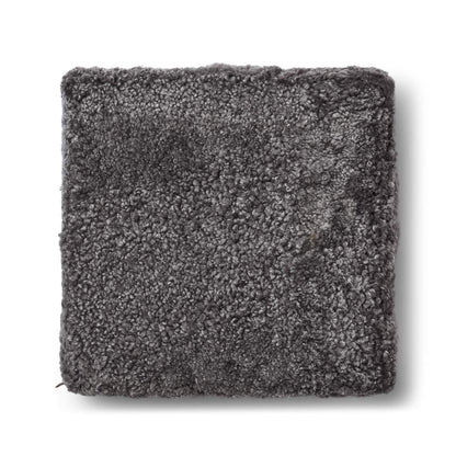 Puf | Lammeskind | Korthåret | New Zealand | 40x40x13 cm