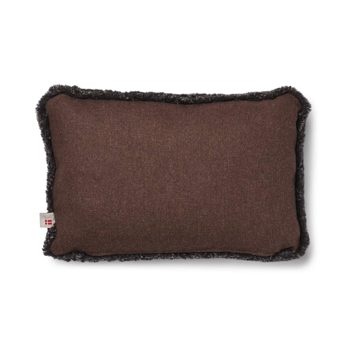 Classic Collection | Pude | Korthåret | 34x52 cm