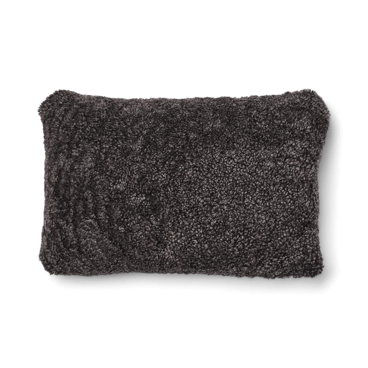 Classic Collection | Pude | Korthåret | 34x52 cm