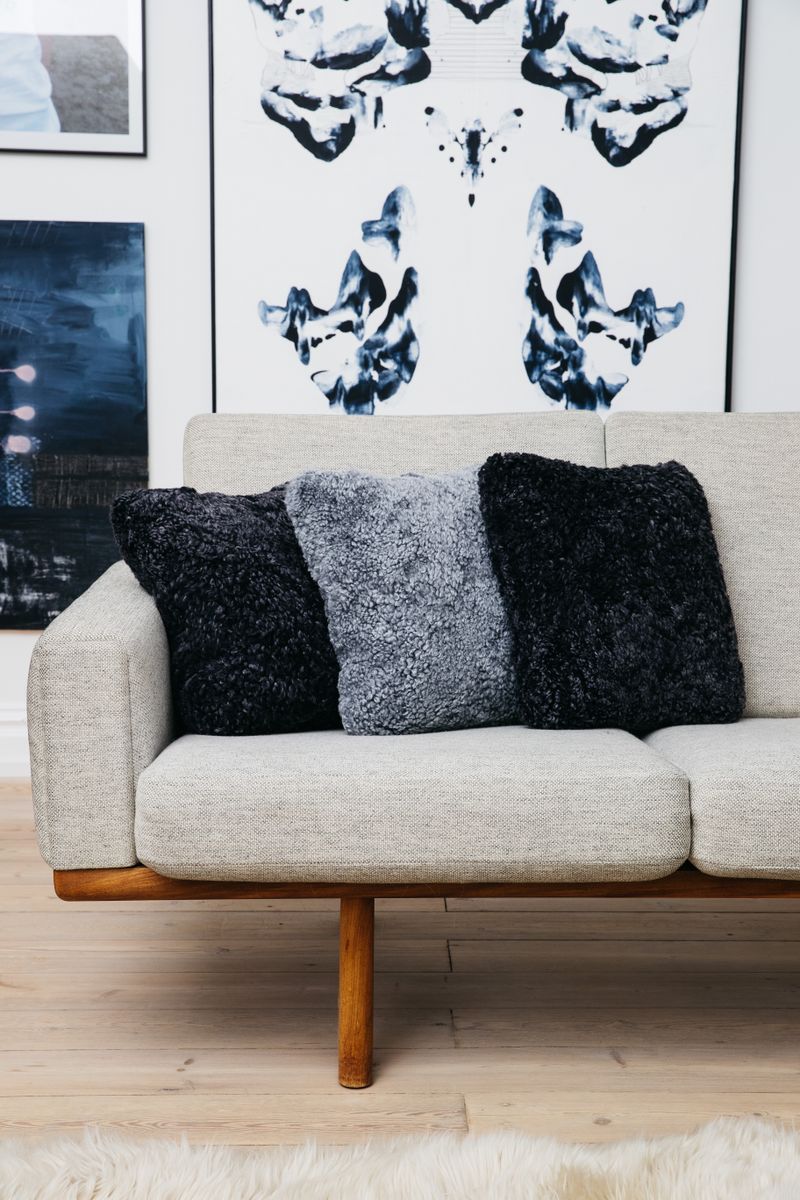 Pude | Lammeskind | Korthåret | Dobbeltsidet | New Zealand | 40x40 cm &amp; 56x56 cm