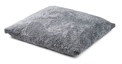 Maxi Float Pude | Korthåret | New Zealand | Dobbeltsidet | 90x90 cm