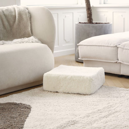 Puf | Korthåret | New Zealand | 40x40x13 cm