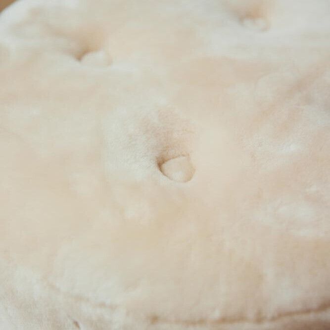 Simoin Puf | Moccasin