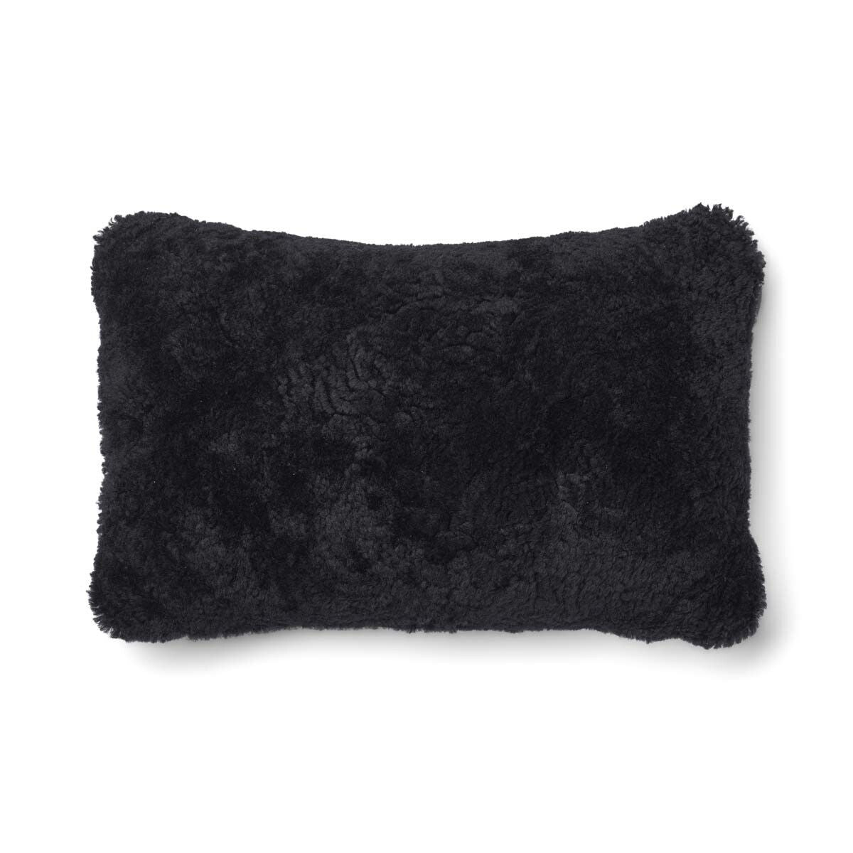 Classic Collection | Pude | Korthåret | 34x52 cm