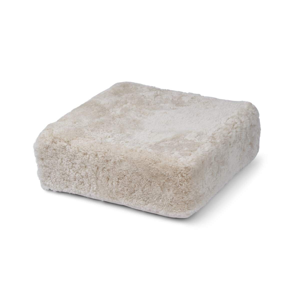 Puf | Lammeskind | Korthåret | New Zealand | 40x40x13 cm
